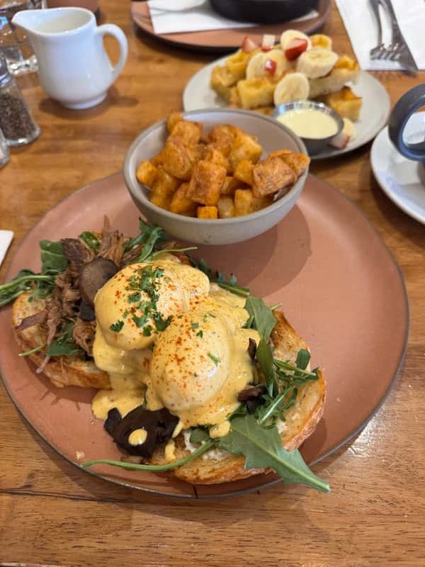 Monki Breakfast Club & Bistro Inglewood