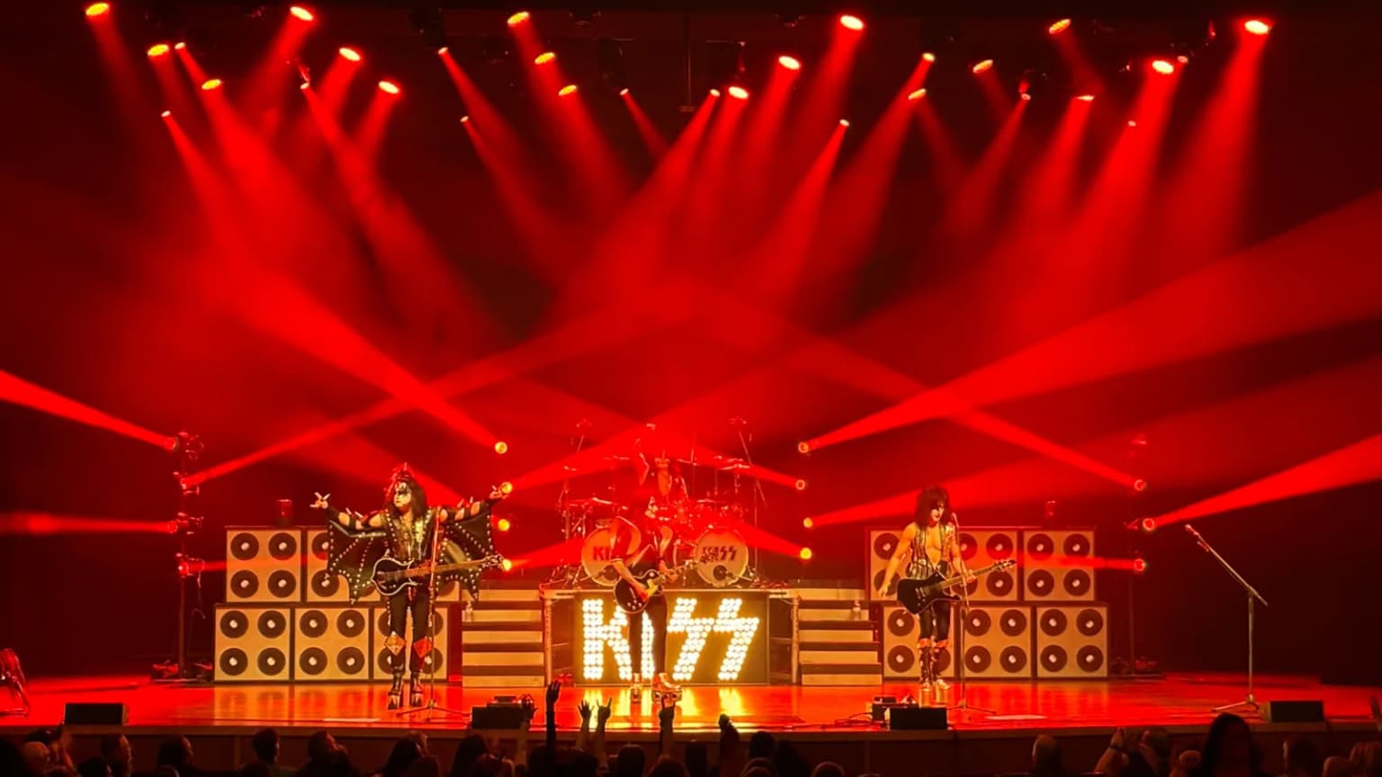 Love Guns - Hommage à KISS Tribute event poster