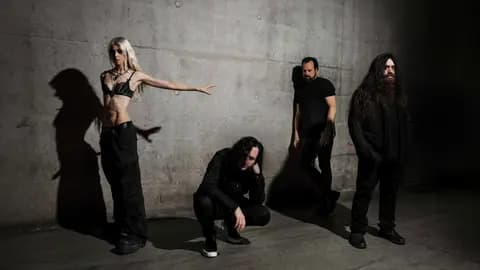 The Pretty Reckless - Dear God Tour