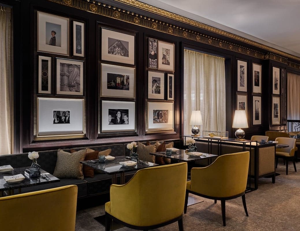 1927 Lounge food