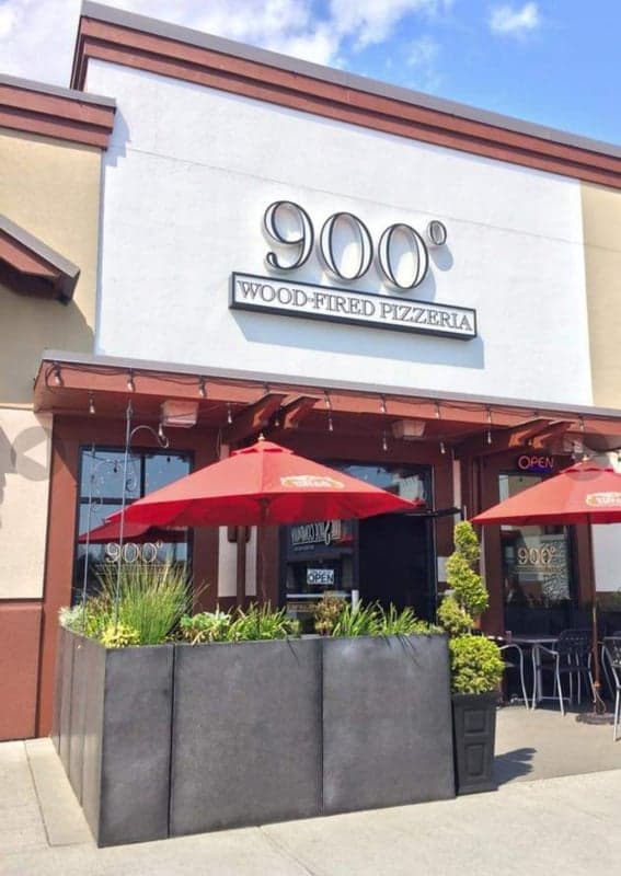 900 Degrees Wood-Fired Pizzeria — best pizza in Victoria, Spring 2026