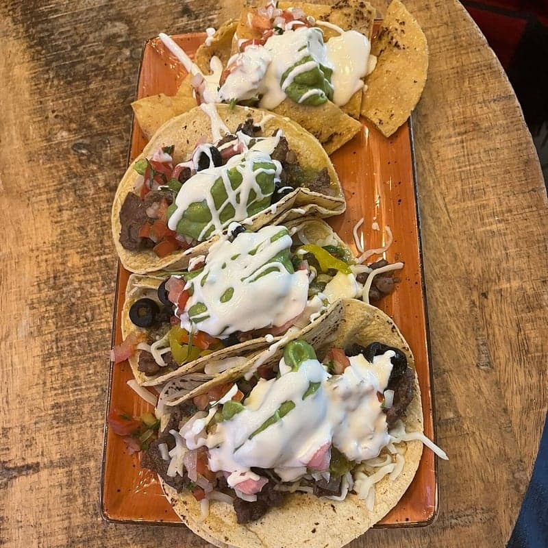 Arriba Burrito Plateau — best mexican restaurants in Montreal, Spring 2026