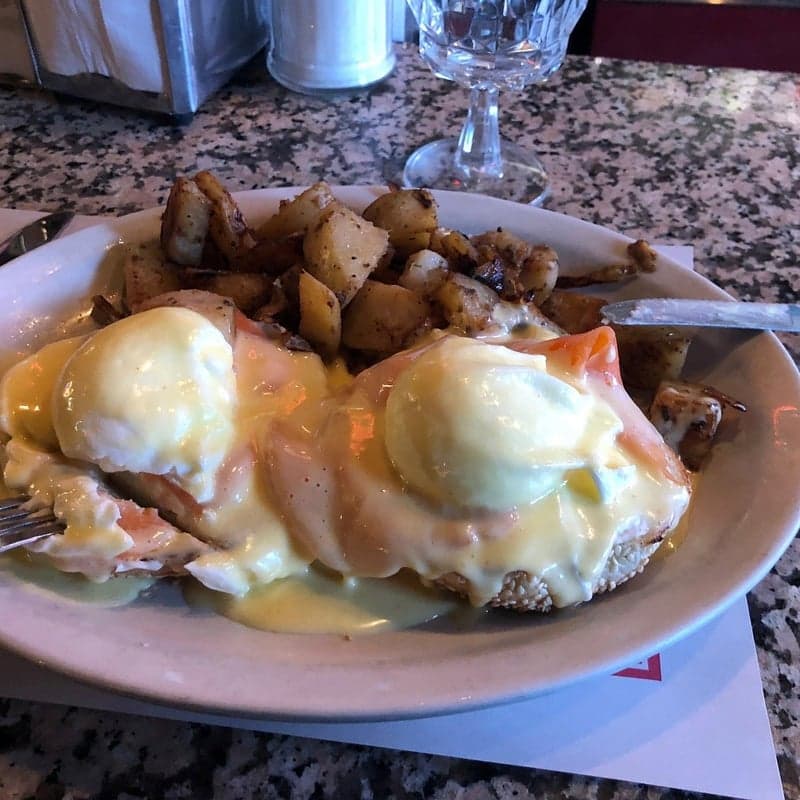 Bagel Etc — best breakfast in Montreal, Spring 2026