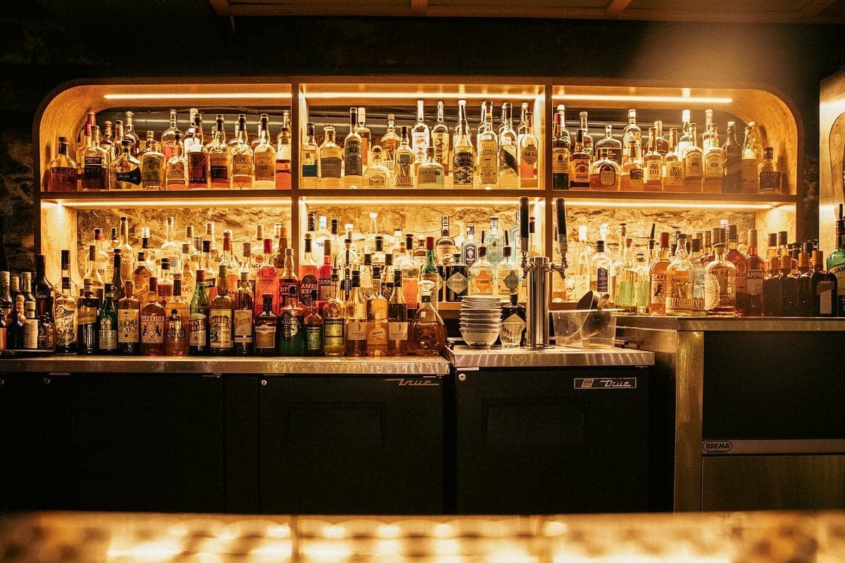 Bar Le Mal Nécessaire
