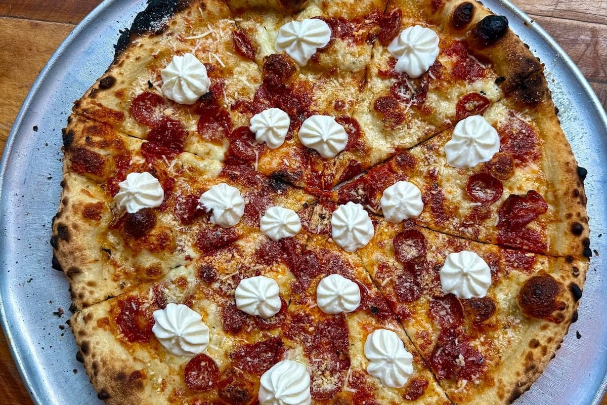 Belli Pizza food