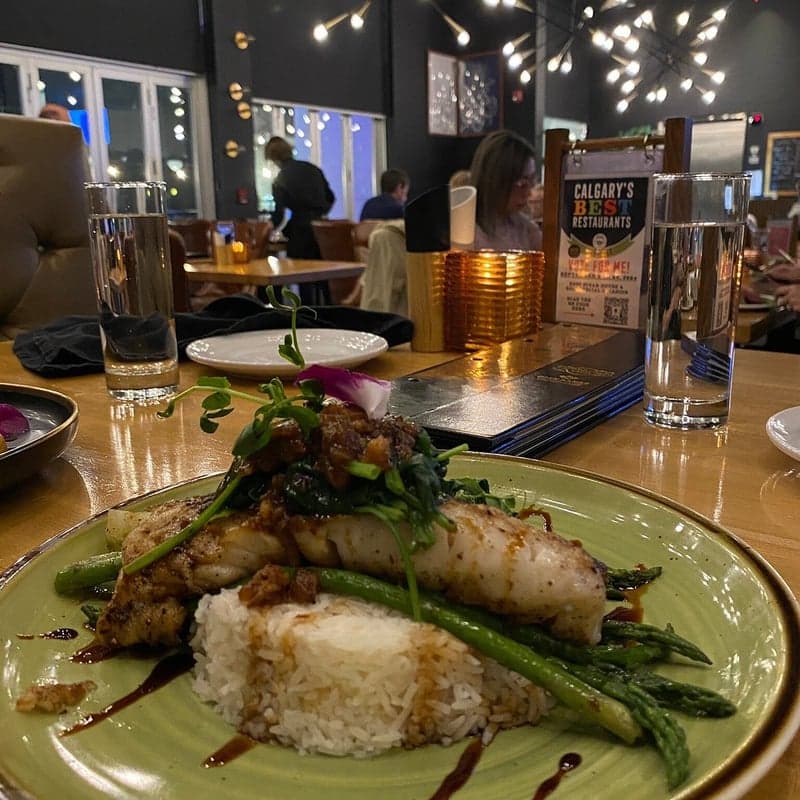 Big Fish & Open Range - Marda Loop food