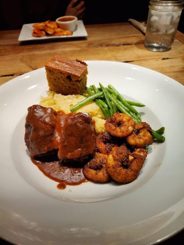 Bon Temps Cafe — best date night restaurants in Saskatoon, Spring 2026