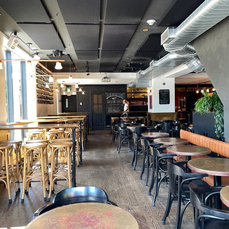 Brasserie Dieu du Ciel! - Brouepub Montréal food
