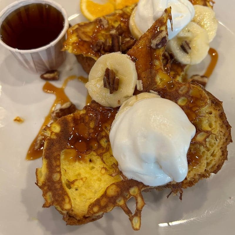 Bread Co — best weekday lunch in Kelowna, Spring 2026