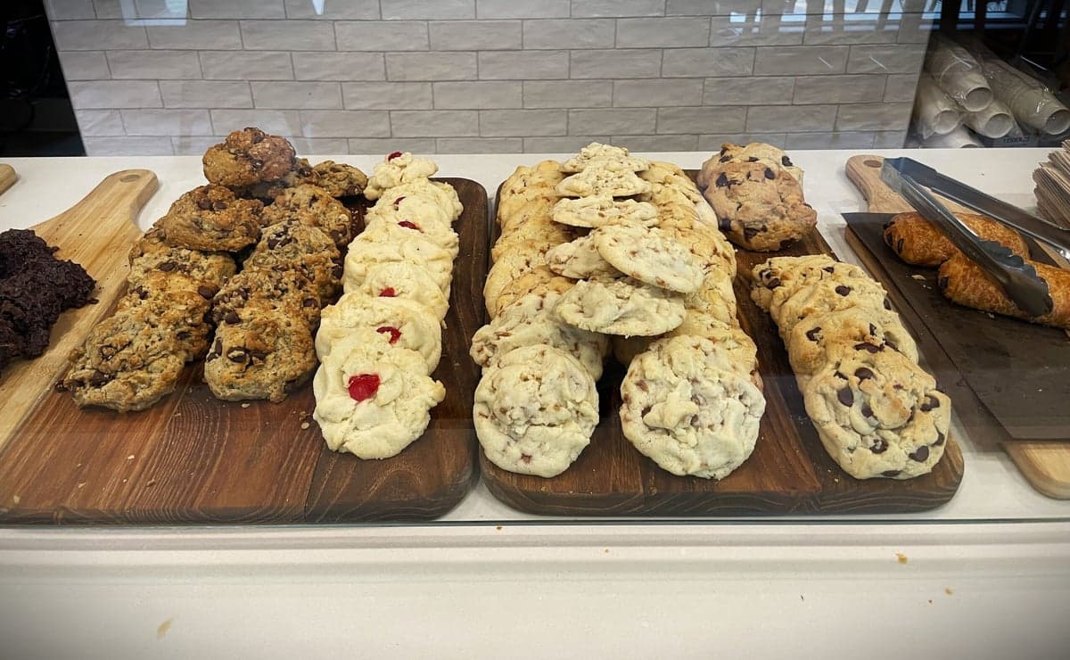 Cafe Deluxe — best hidden gem restaurants in Ottawa, Spring 2026