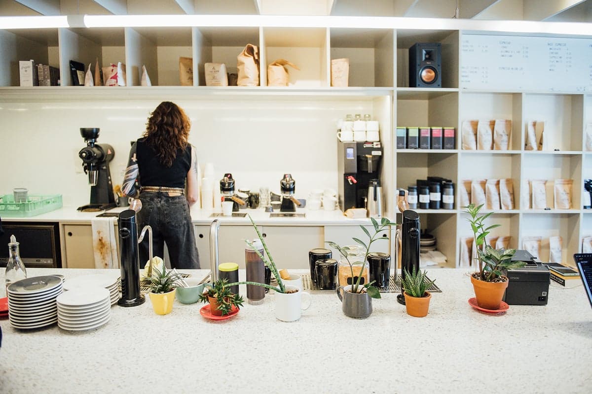 Café Éclair — best coffee shops in Montreal, Spring 2026