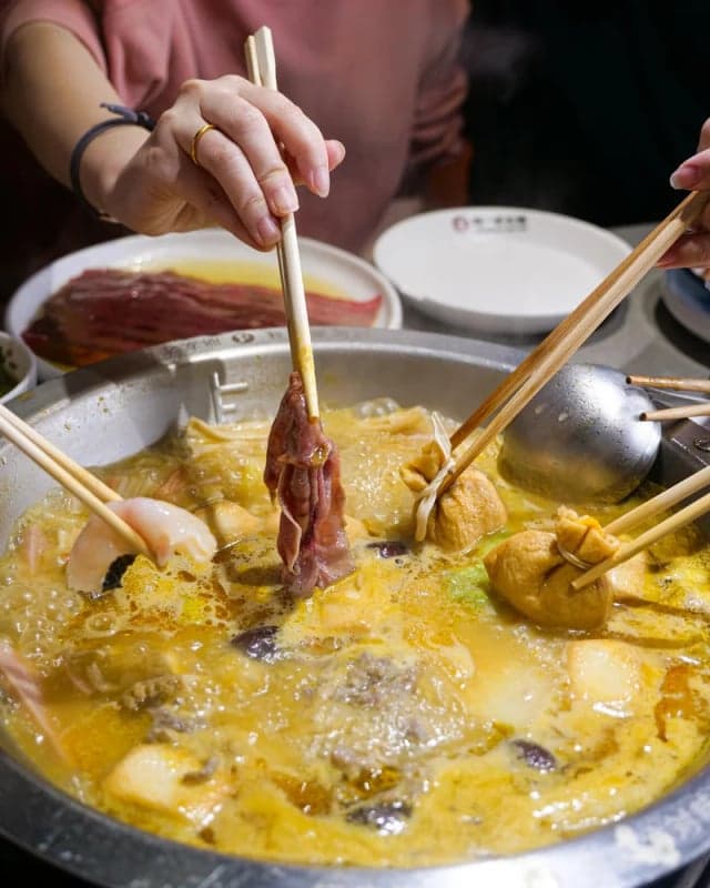 Chili Hot Pot Chinese Restaurant — best rainy day spots in Edmonton, Spring 2026