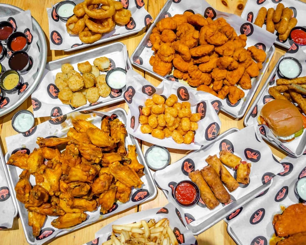 Dan and John's Wings Murray Hill — best wings in New York, Summer 2026