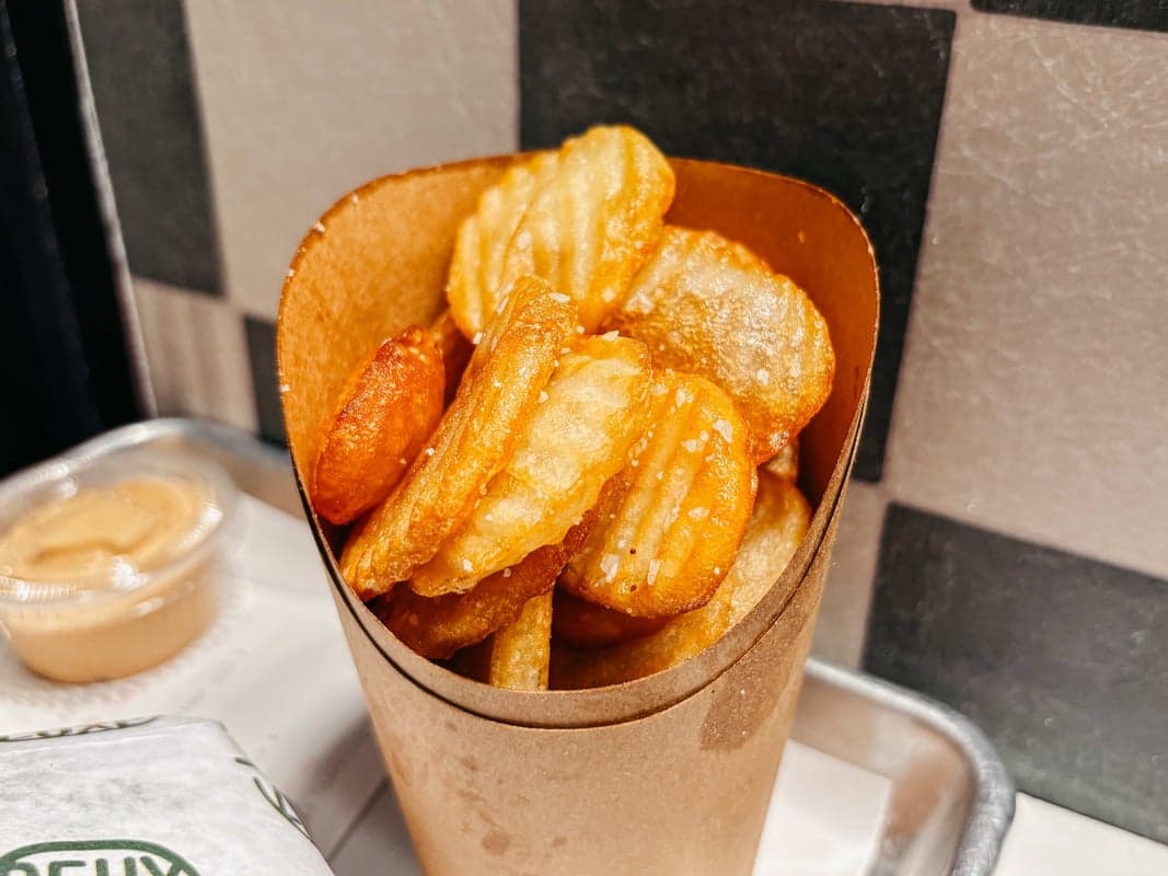Deux Luxe — best burgers in New York, Summer 2026
