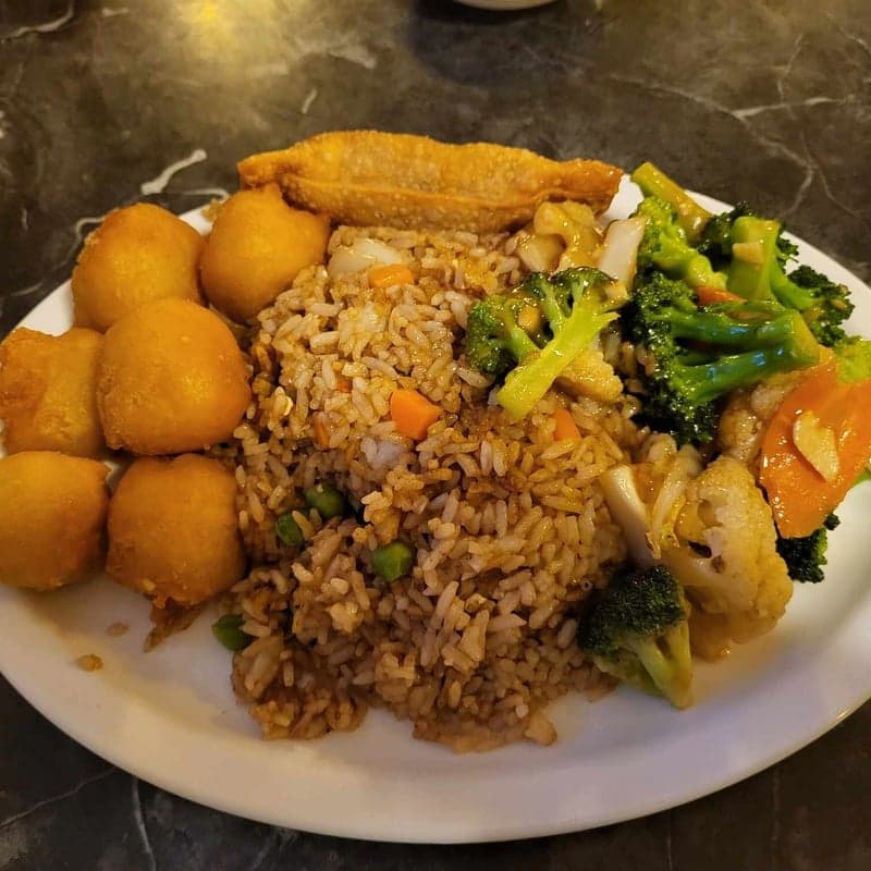 Diner's Choice — best cheap eats in Winnipeg, Summer 2026