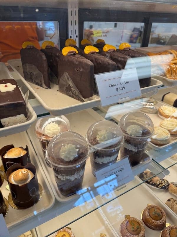 Dutch Delicious Bakery & Deli — best bakeries in Edmonton, Spring 2026