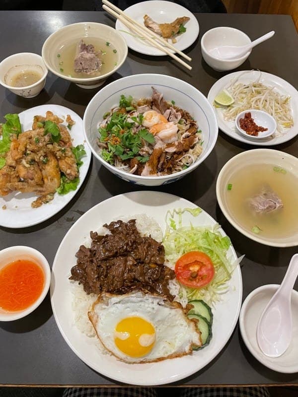 Phnom Penh Restaurant food