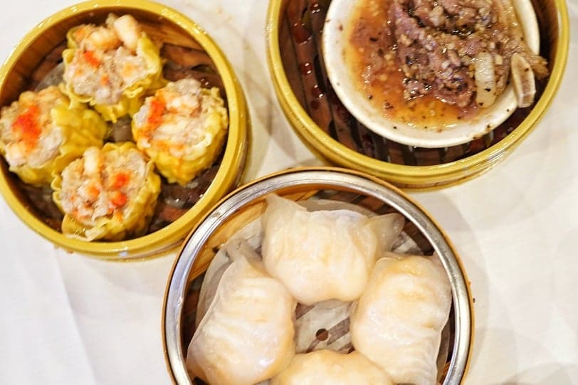 Emperor's Palace Chinese Cuisine food