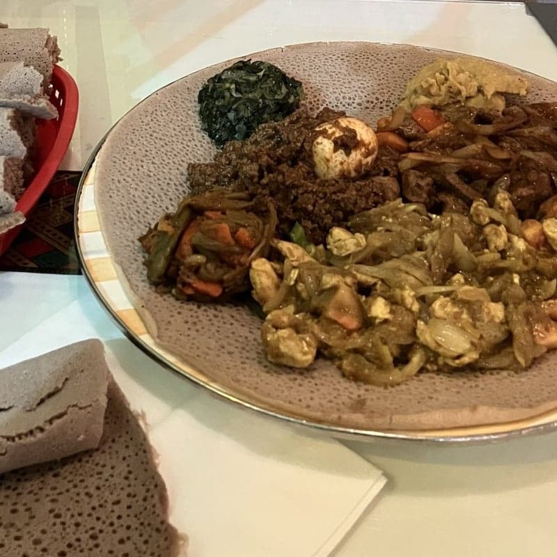 Fassil Restaurant food
