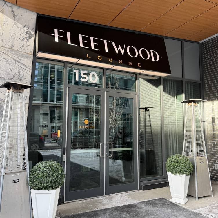 Fleetwood Lounge food