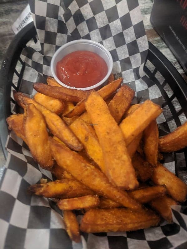 Flipp'n Burgers food