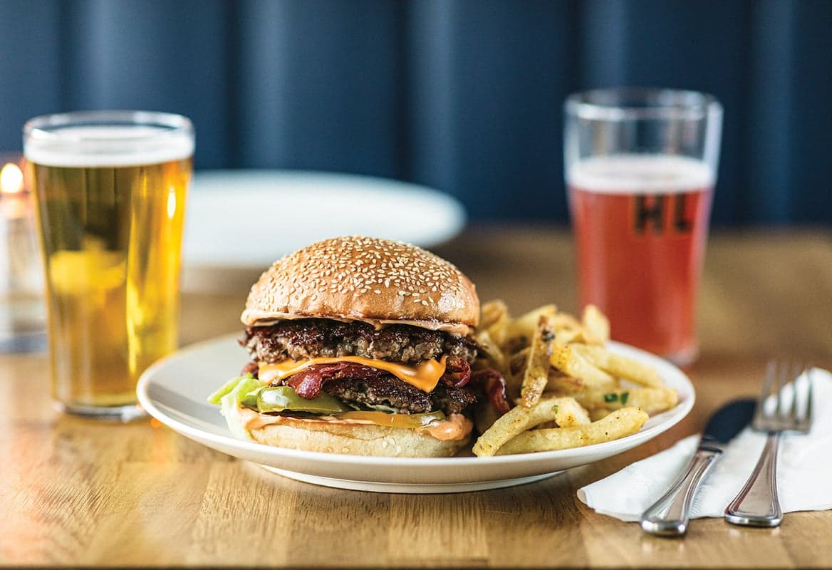 Fox Burger Highlands food