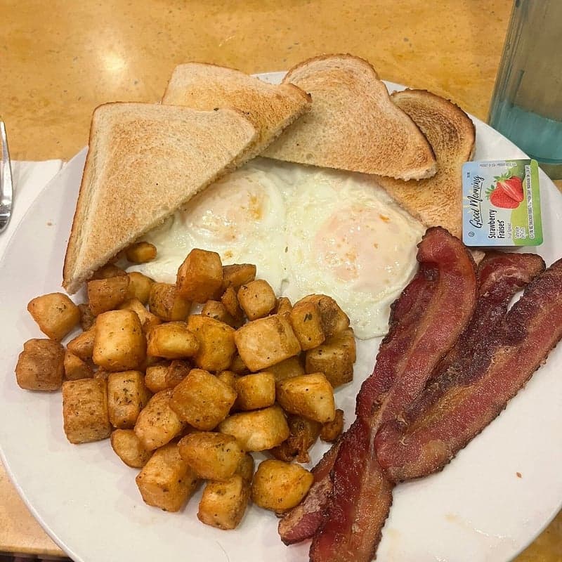 Fran's Restaurant and Bar — best late night food in Toronto, Spring 2026