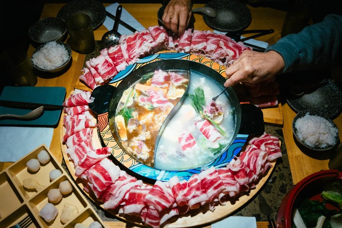 Golden Dragon Hot Pot 金龍火锅 food