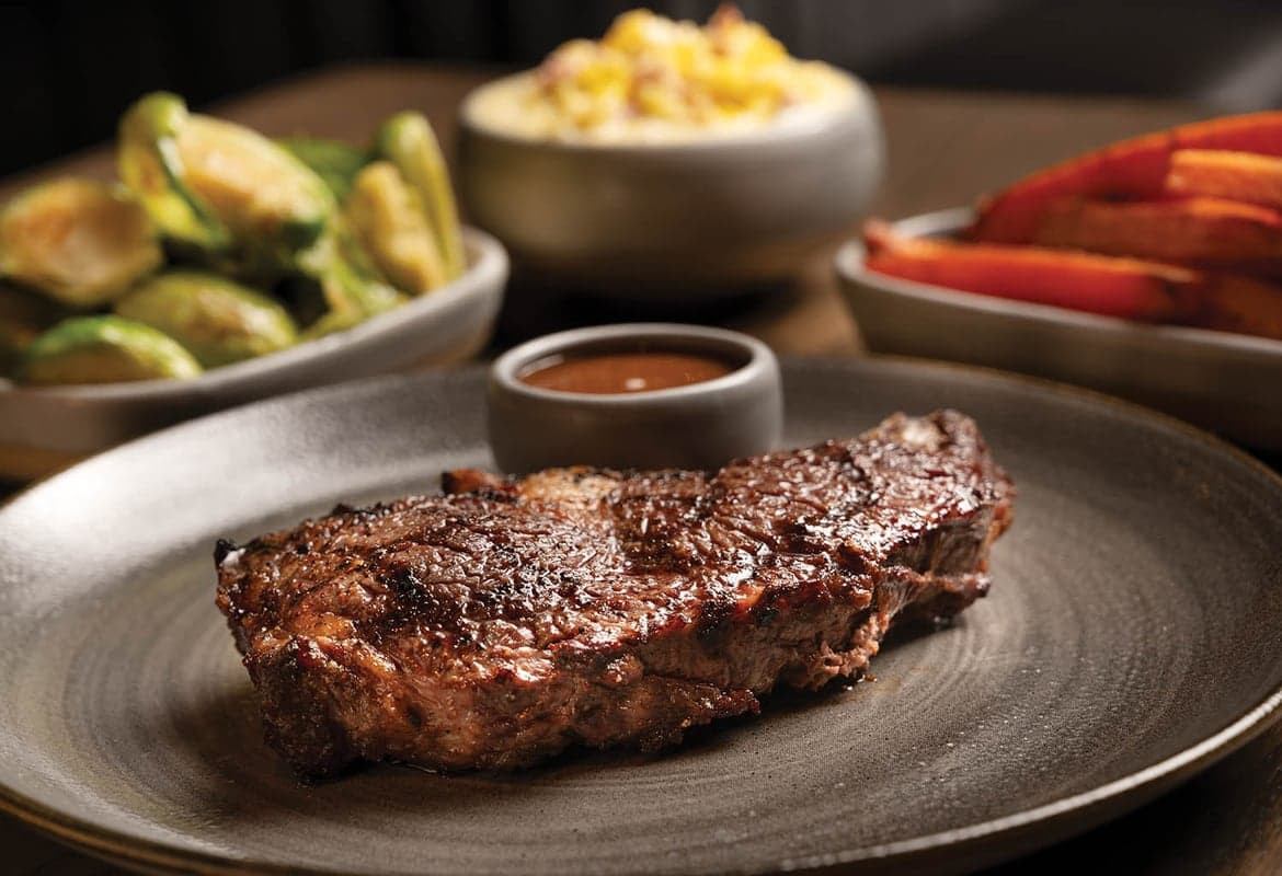 Hayloft Steak + Fish food