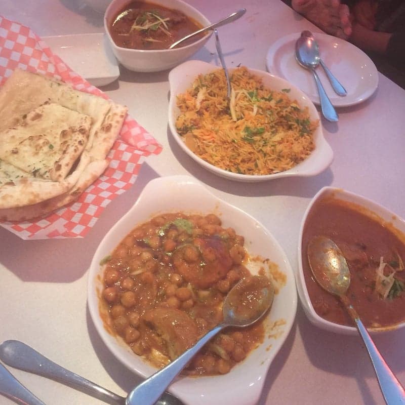 Hot Million Indian Cuisine food