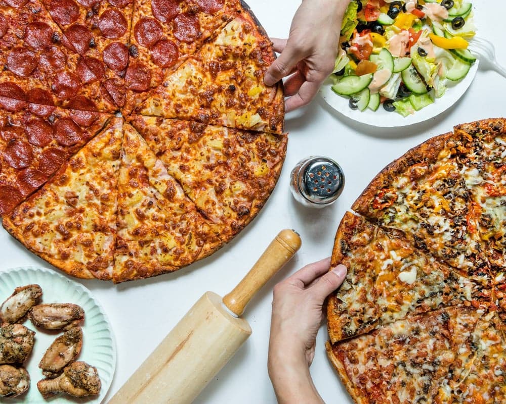 Hot Pie Pizza food