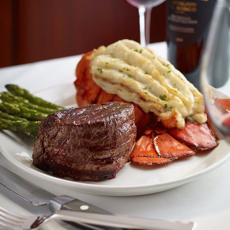 Hy's Steakhouse & Cocktail Bar food