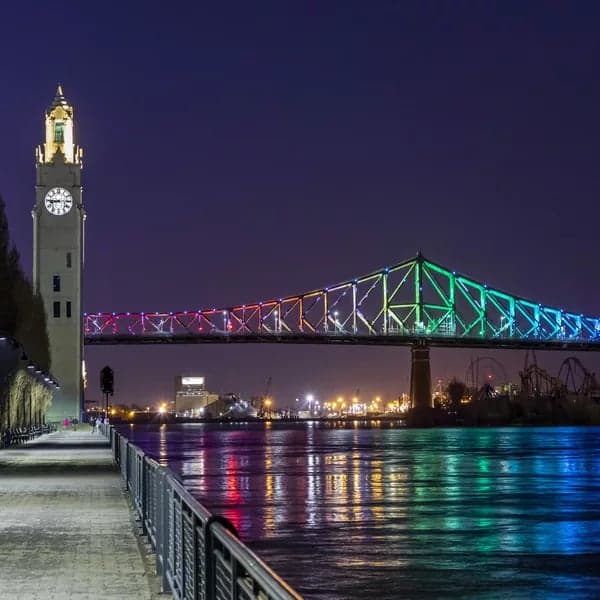 Jacques Cartier Bridge — best skyline views in Montreal, Spring 2026