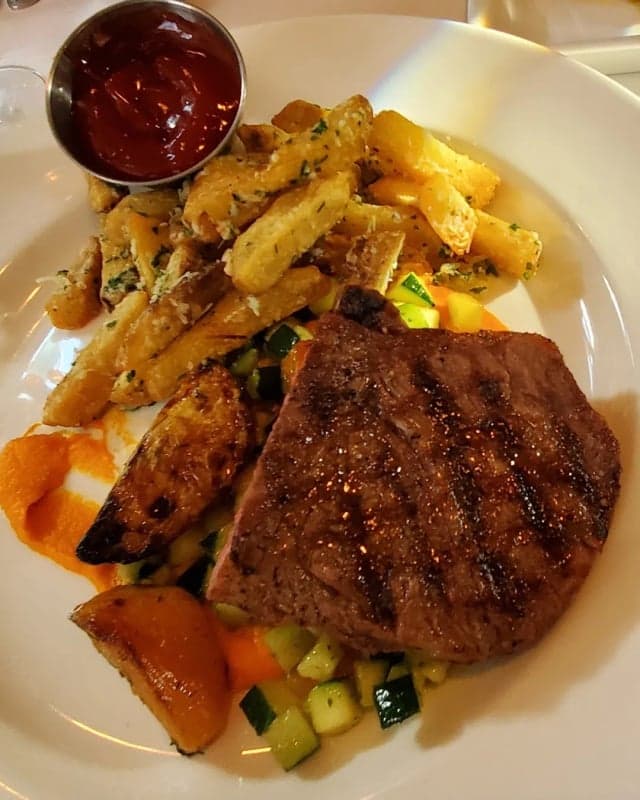 Joe Fortes Seafood & Chop House food
