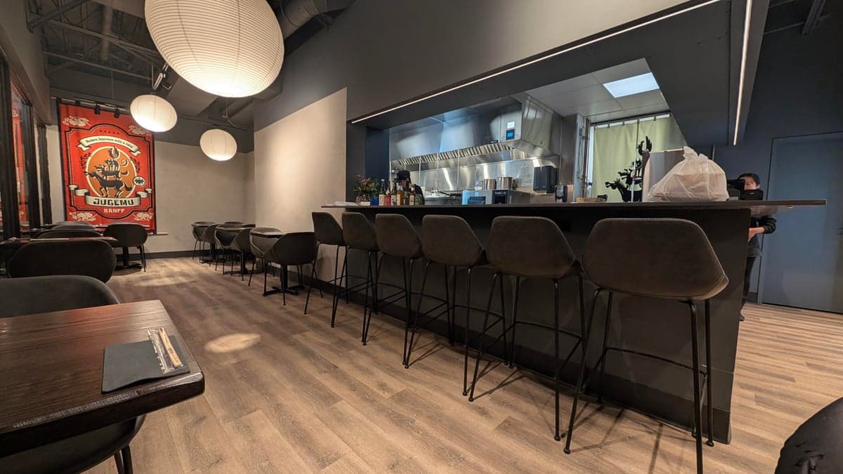 JUGEMU Banff / Modern Japanese Dining