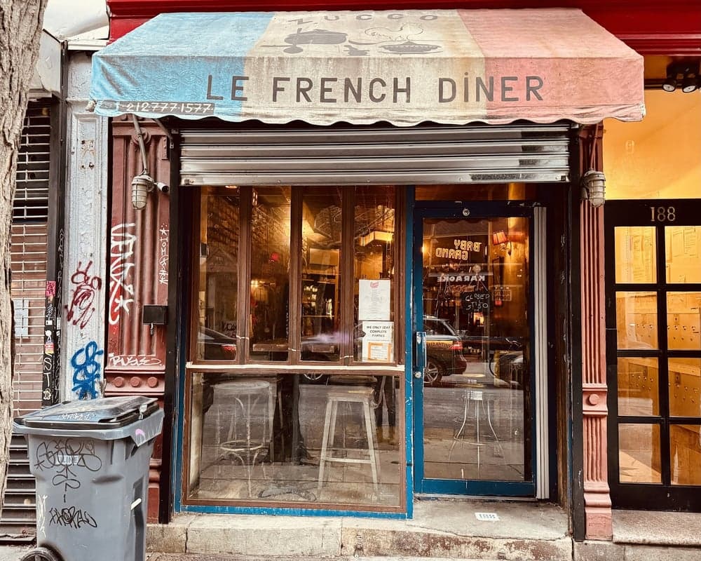 Le French Diner — best first date restaurants in New York, Summer 2026