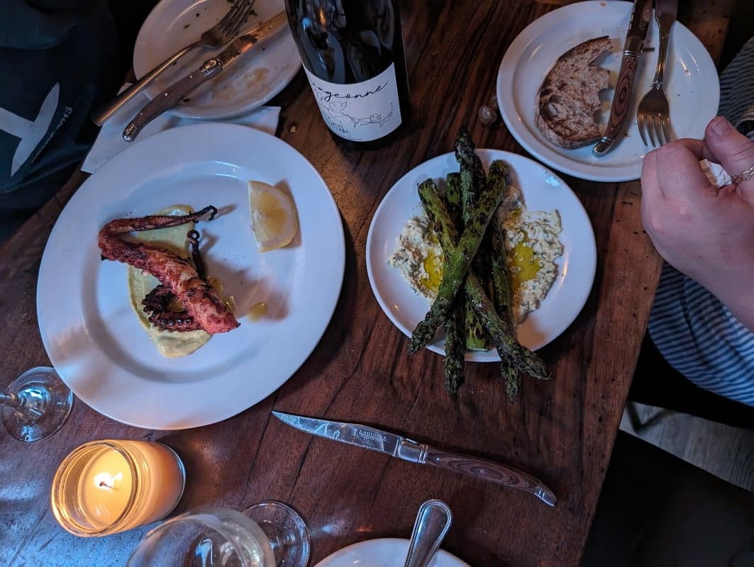 Le French Diner — best first date restaurants in New York, Summer 2026