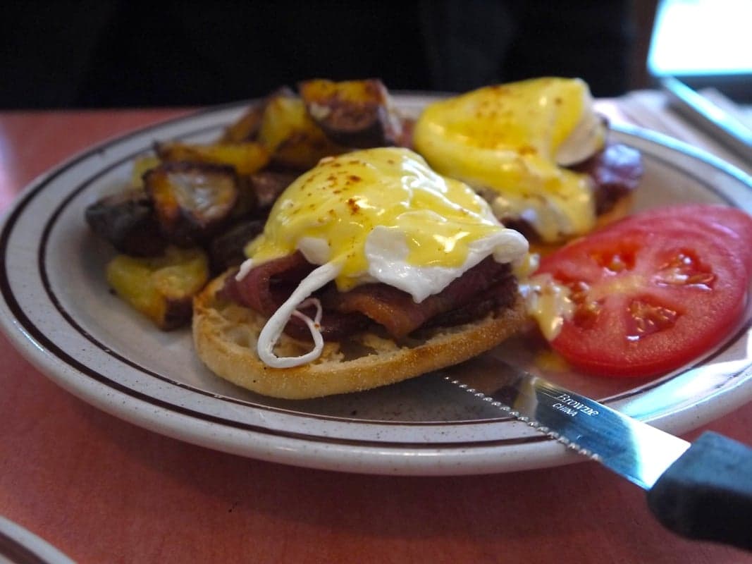 Le Vieux Velo — best breakfast in Montreal, Spring 2026