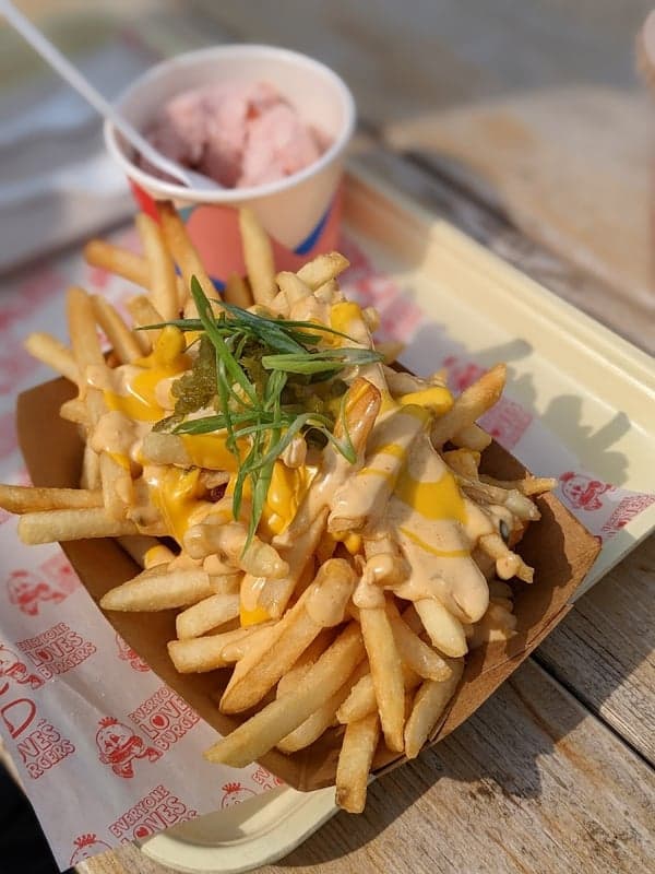 Lil' Empire Burger - Bridgeland food