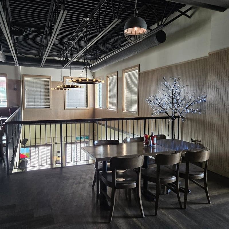 Lion's Head Tavern — best wings in Halifax, Summer 2026