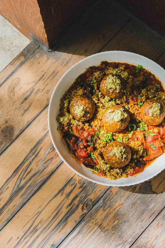 Lola Rosa Milton food
