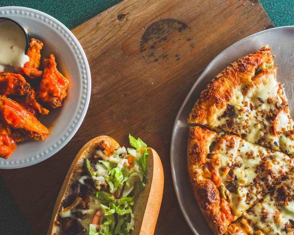 Lorenzo's Pizza — best pizza in Ottawa, Spring 2026