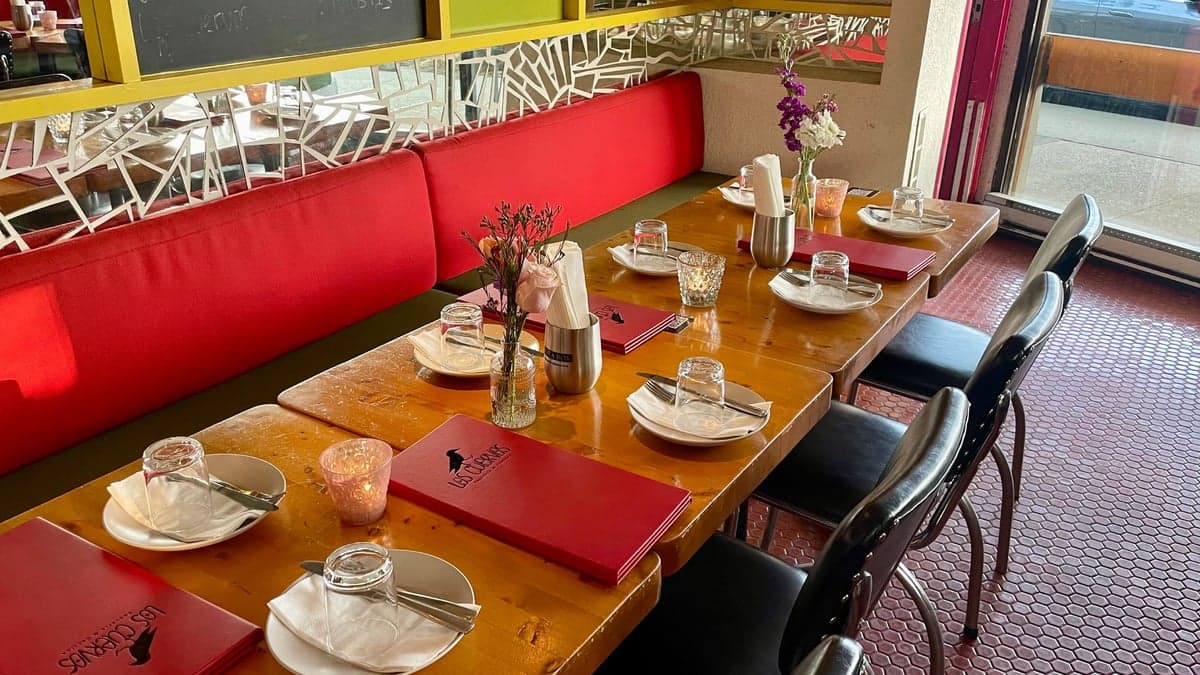Los Cuervos Taqueria & Cantina