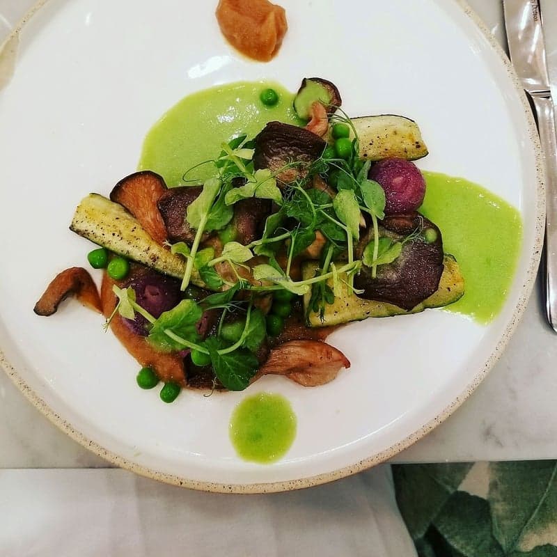 LOV — best gluten free restaurants in Montreal, Spring 2026