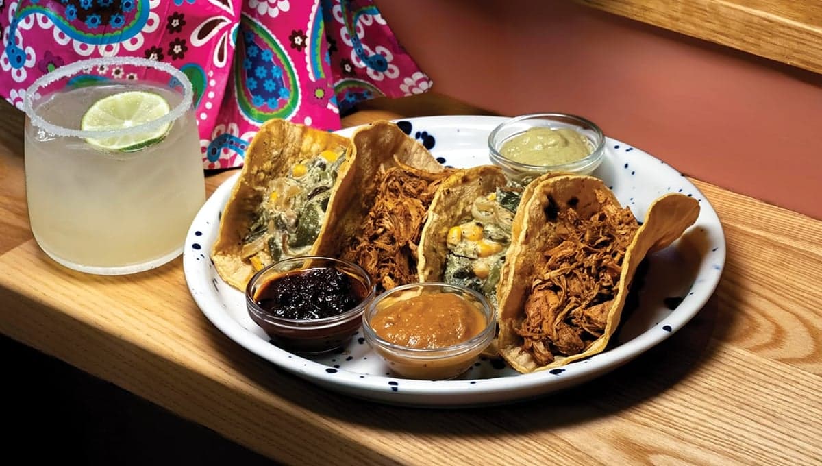 Machete Ancestral Mexican Food food
