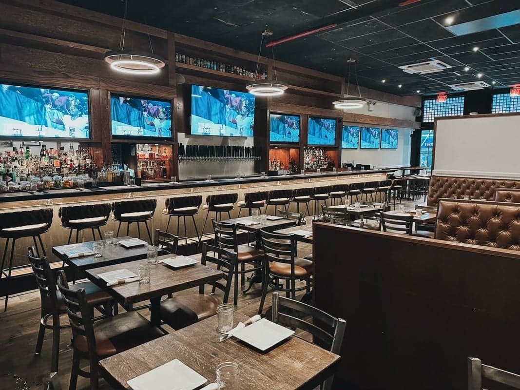Mudville — best wings in New York, Summer 2026