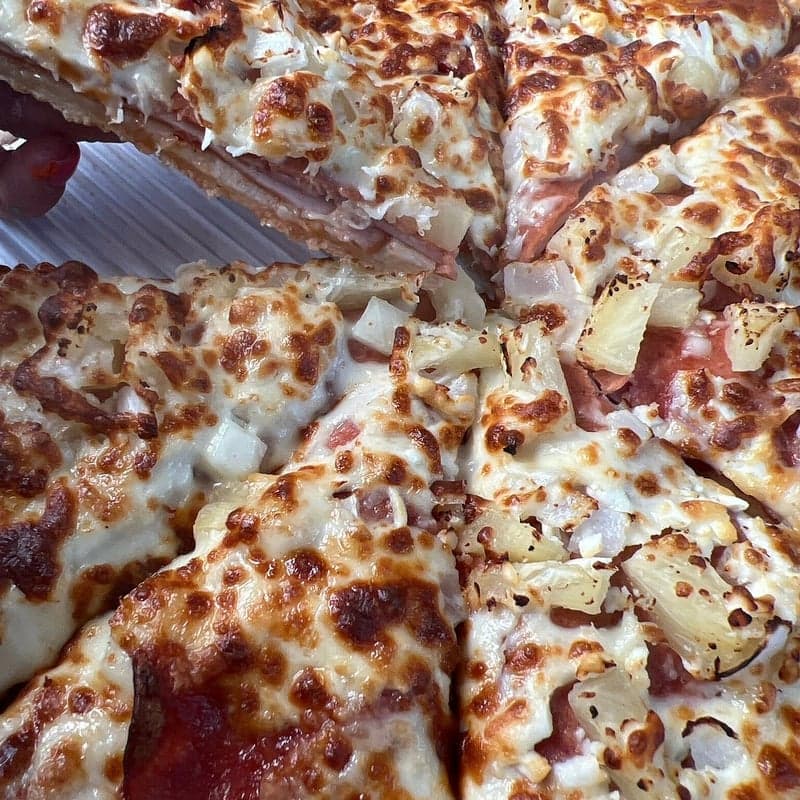 Murray's Pizza — best pizza in Kelowna, Spring 2026