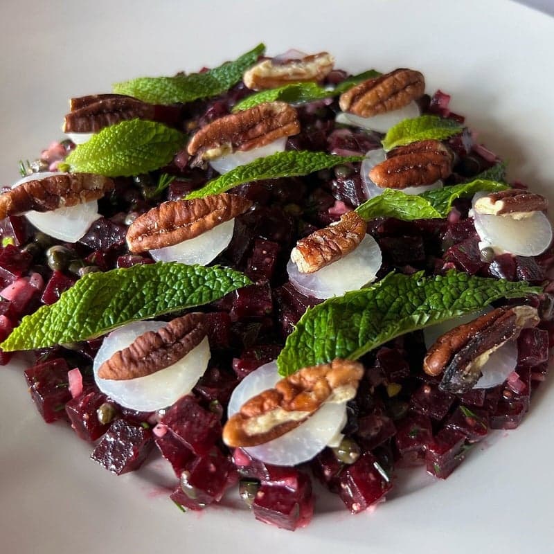 Né de Loup — best first date restaurants in Winnipeg, Summer 2026