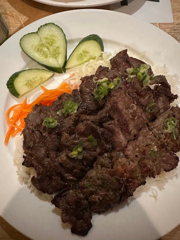 New Mee Fung Restaurant — best vietnamese restaurants in Ottawa, Spring 2026