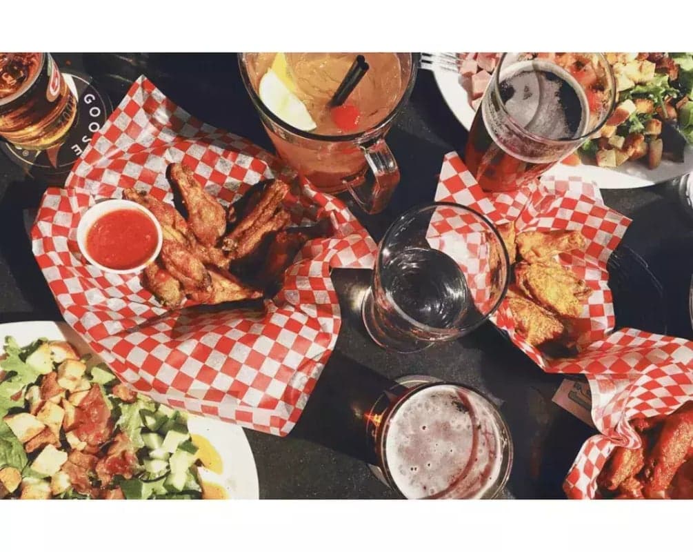NextDoor Pub & Grill — best wings in Montreal, Spring 2026